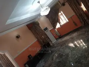 4bdrm Duplex in Mabeglober Estate, Gwarinpa for rent
