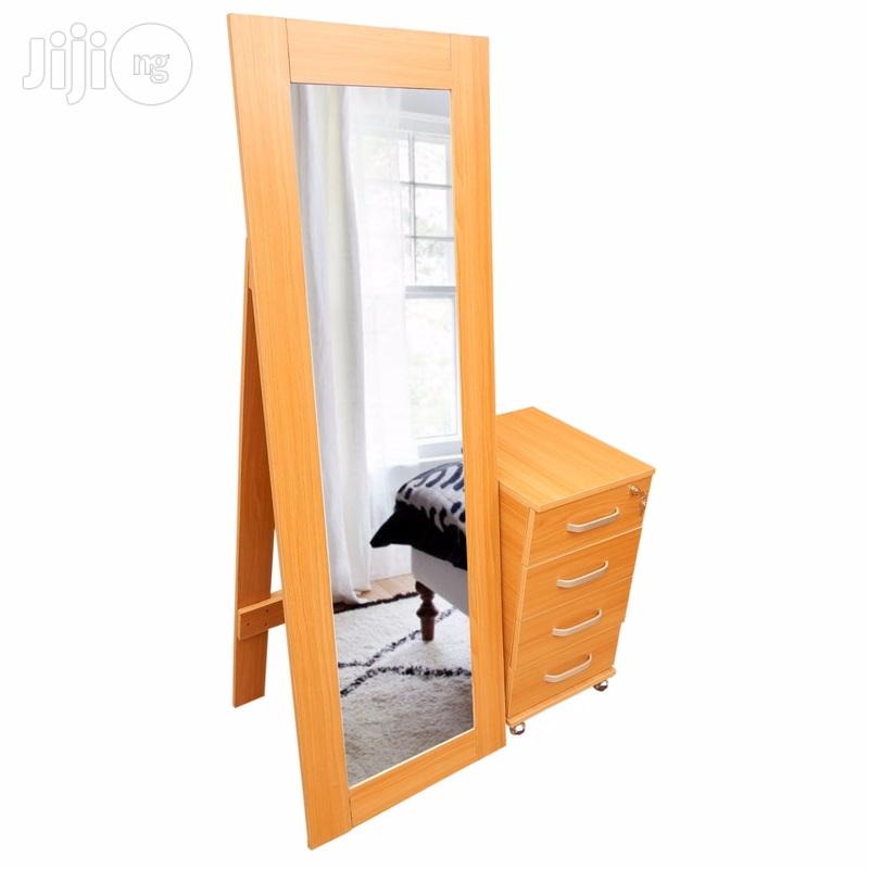 Dresser Set (Reference: Fx079cc)