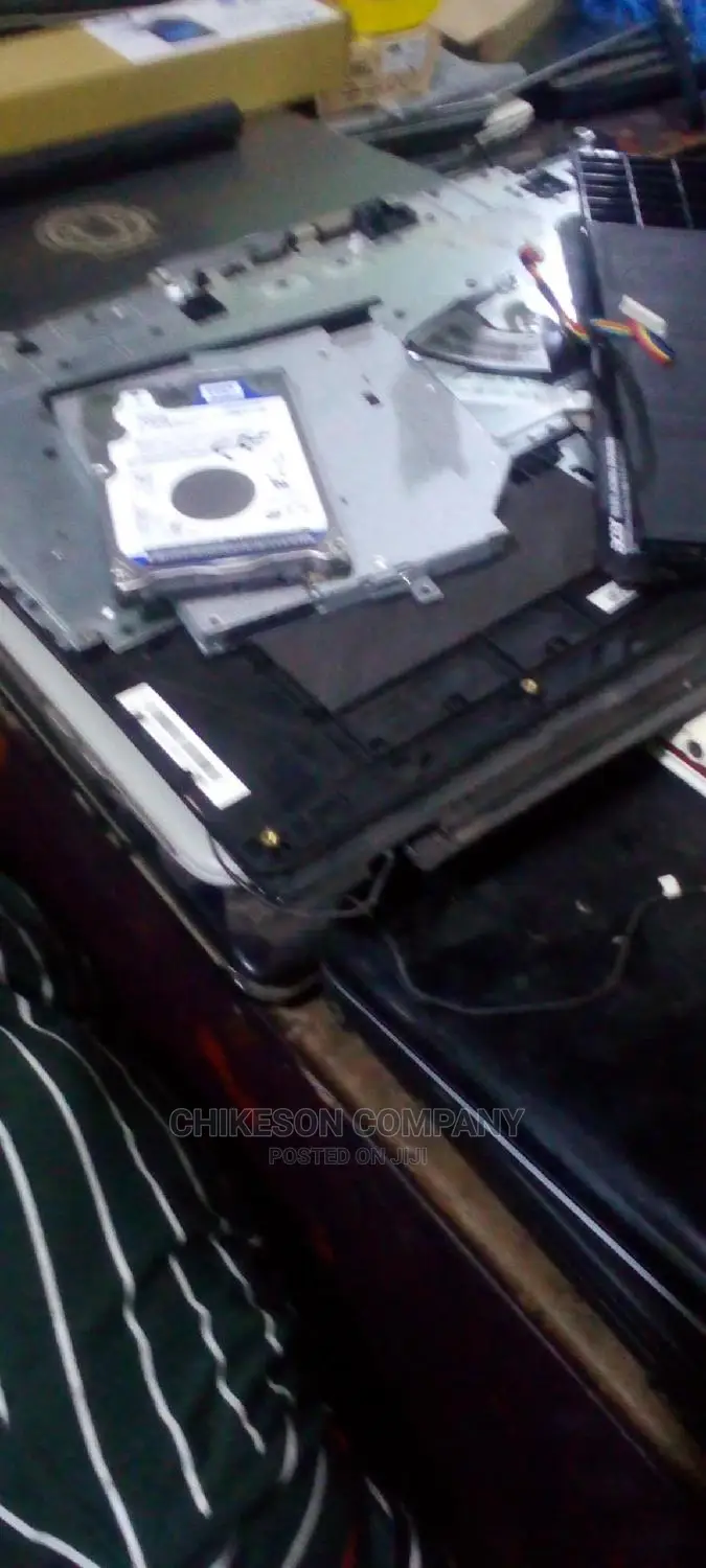 Laptops Repair.
