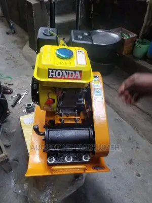 Vibratory Plate Compactor