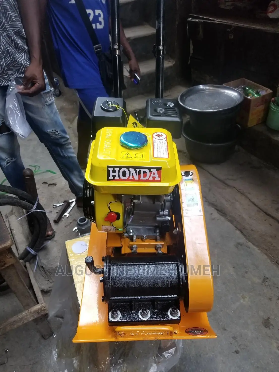 Vibratory Plate Compactor