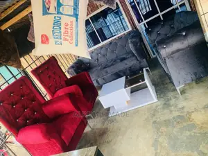 Bottom Chair