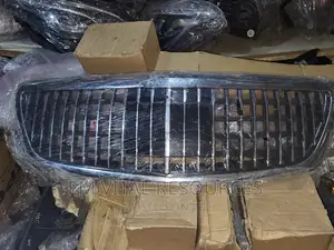 S Class W222 Maybach Front Grill