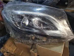 Mercedes Benz Gla Head Light