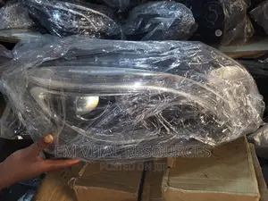 Mercedes Benz Ml W166 Charger Head Lamp