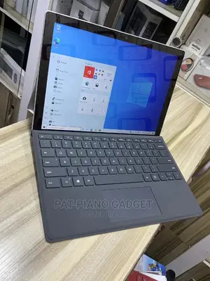 Laptop Microsoft Surface Pro 4GB Intel Core I3 SSD 128GB