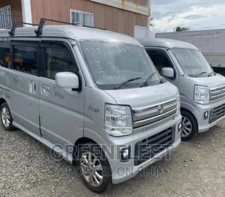 Suzuki APV Minibus 2012 Grey