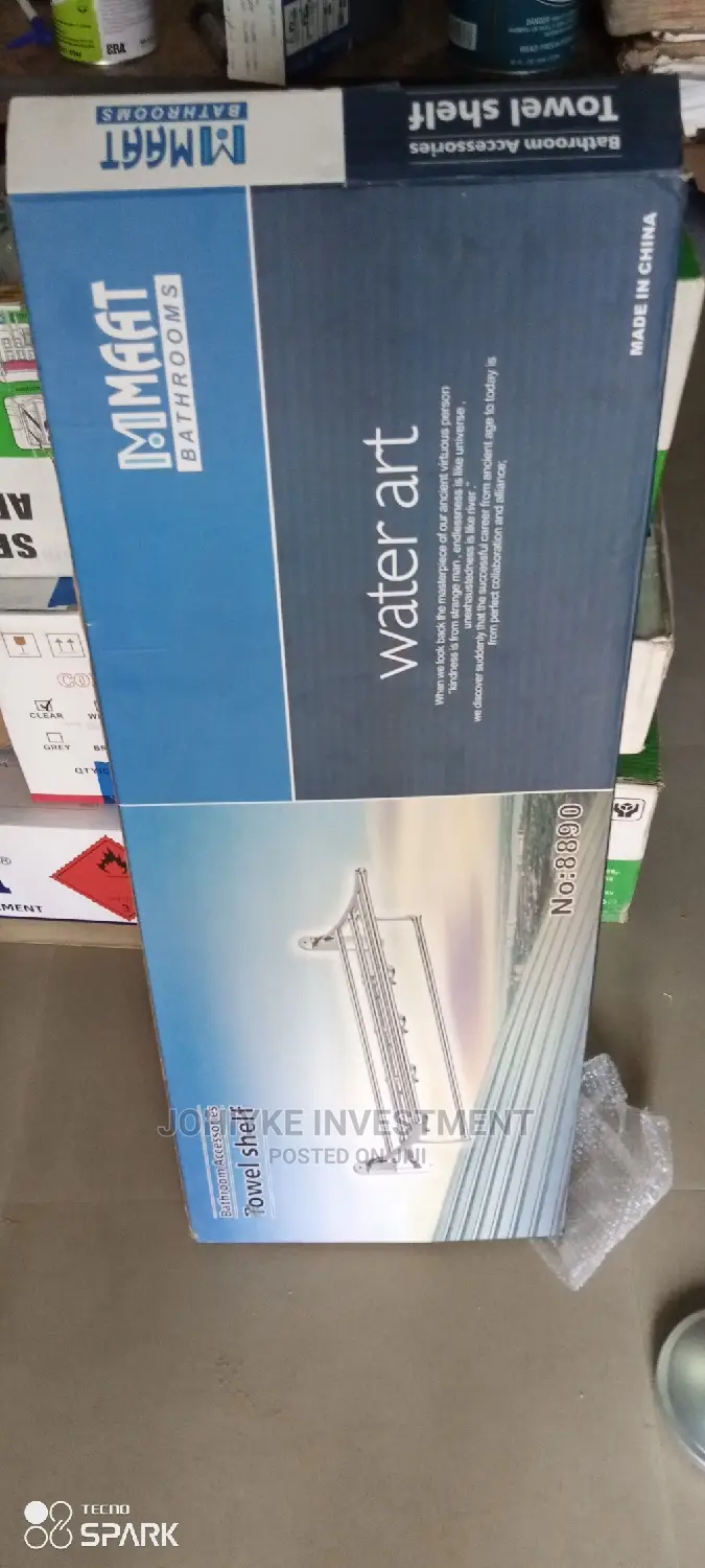 Highe Quality Mmart England Towel Shelf