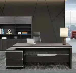 Executive Table 2meters