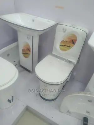 Quality Italian Made Executive Toilet Seat