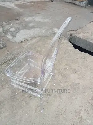 Clear Dior Event Chair