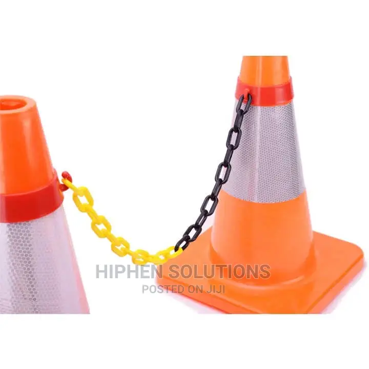 Sectioning Off Pathways Plastic Chain 6mm
