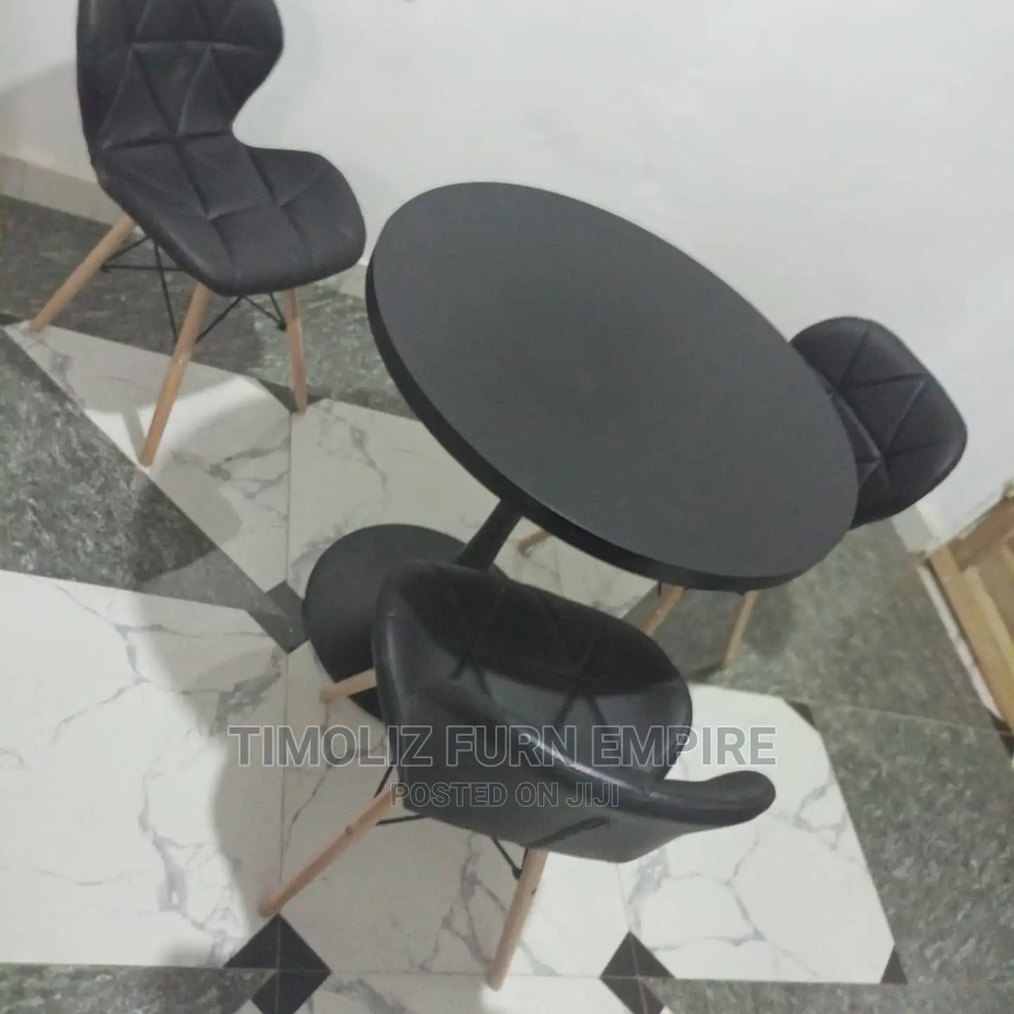 Dining Table With 3 Chairs