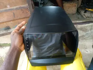 Hyundai Ix35 Tucson Android/Reverse Camera