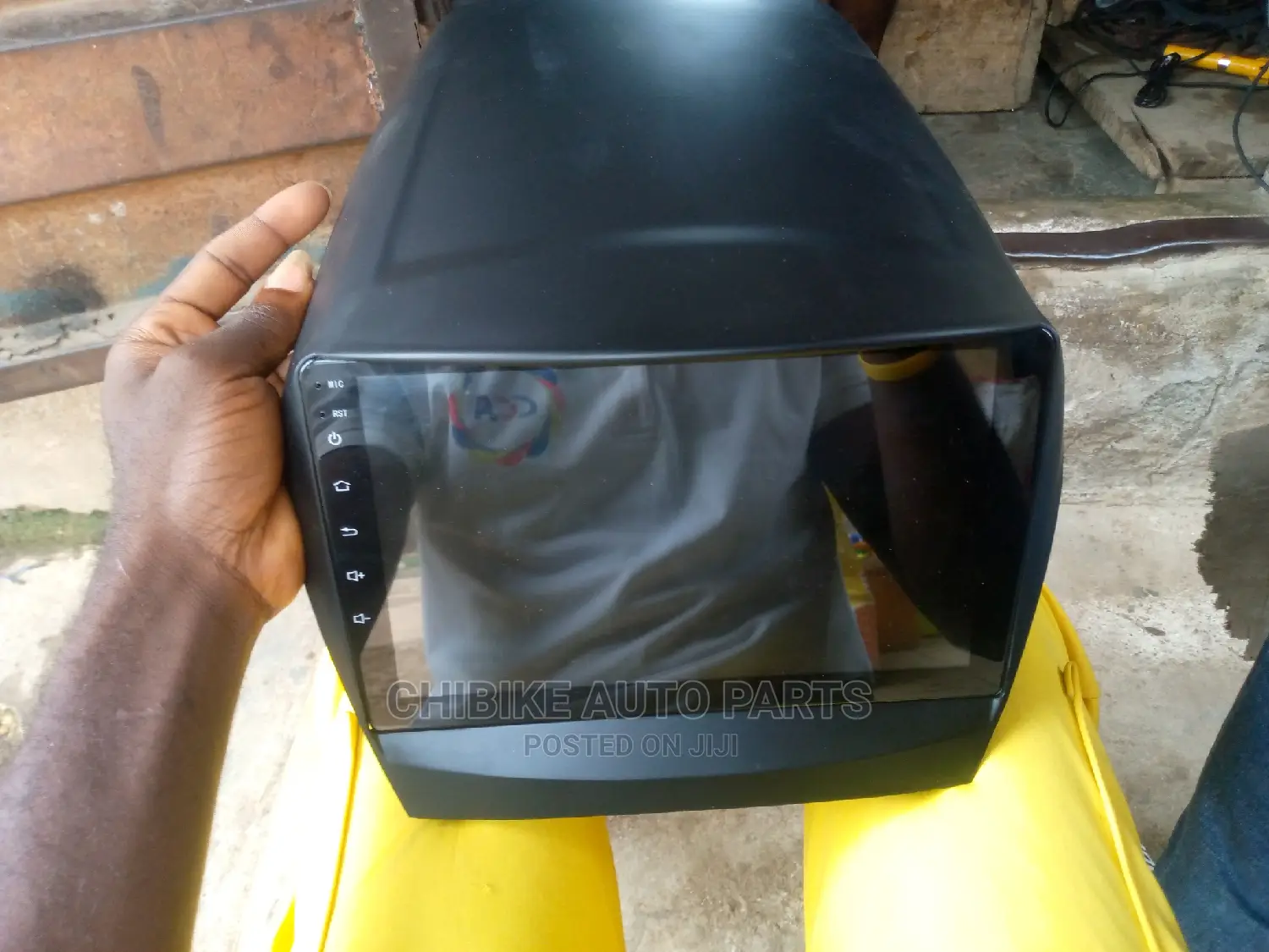 Hyundai Ix35 Tucson Android/Reverse Camera