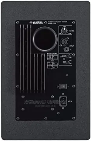 Yamaha Studio Monitors Hs8
