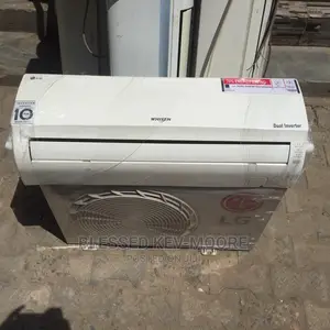 Direct UK Used Spit AC, 1 HP Daul Inverter.