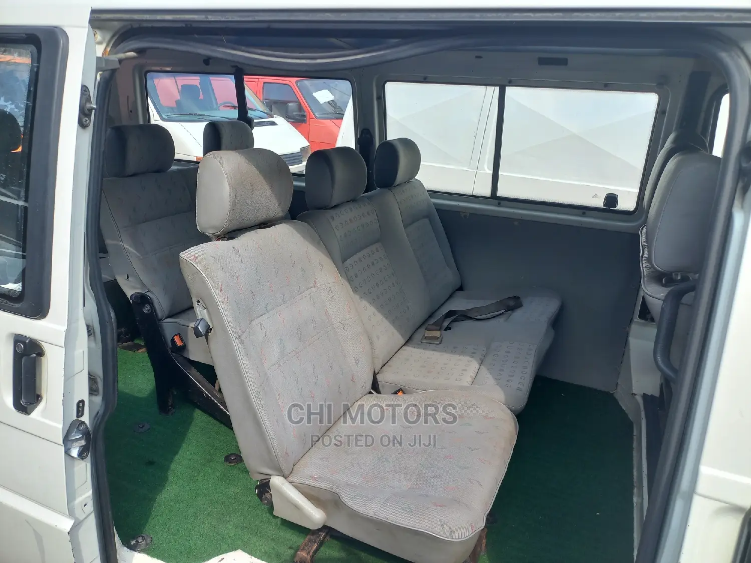 Volkswagen Transporter 2002 White