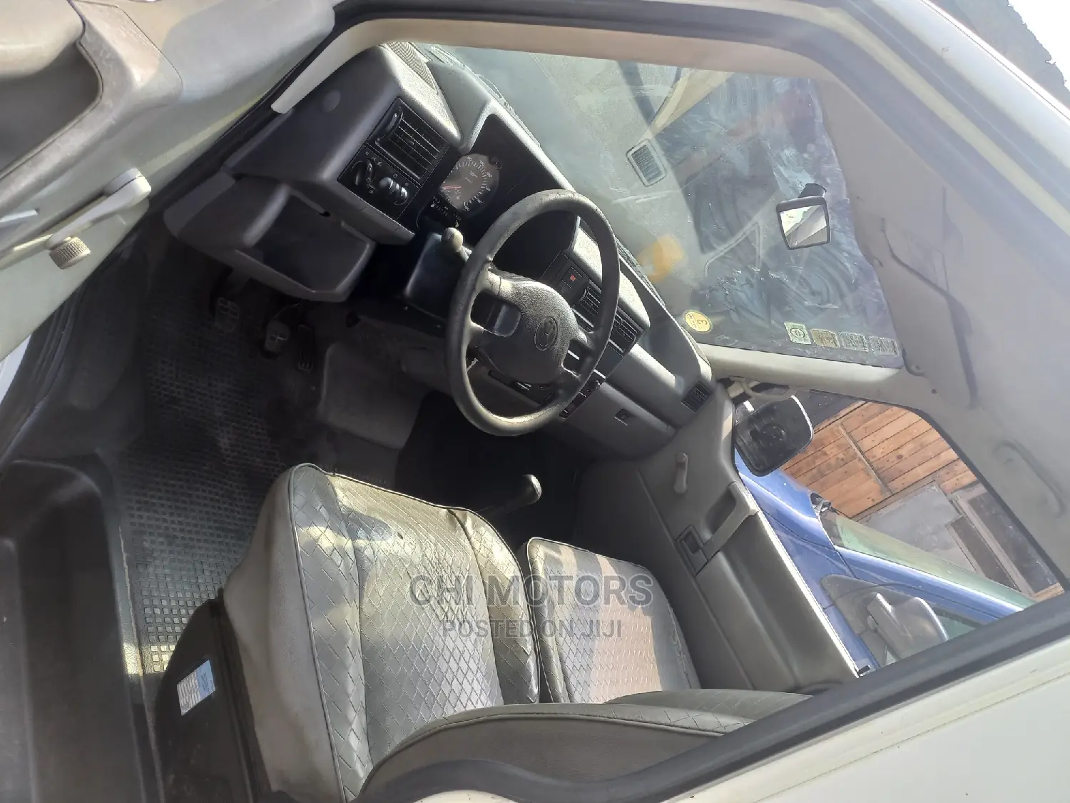 Volkswagen Transporter 2002 White