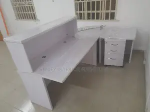 Big Size Receptionist Table