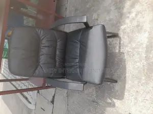 Comfortable Visitors Chair