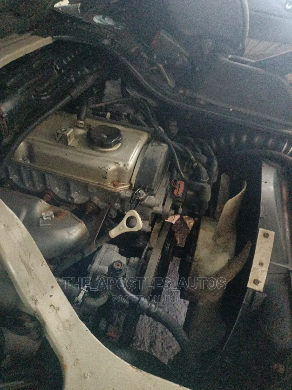 Mitsubishi L300 2002 White