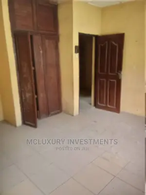 3bdrm Block of Flats in Omorinre Johnson, Lekki Phase 1 for rent