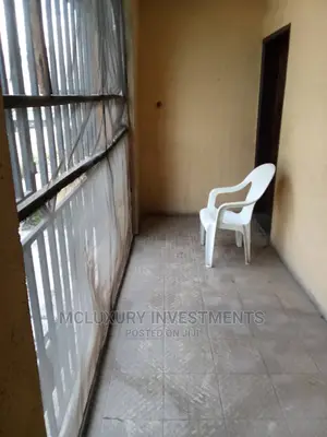 3bdrm Block of Flats in Omorinre Johnson, Lekki Phase 1 for rent