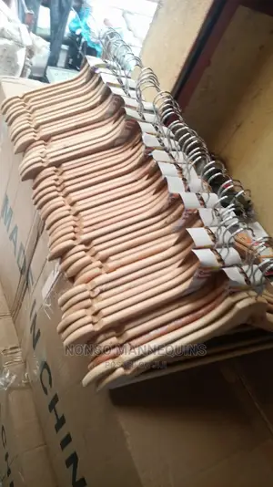 High Quality Wooden Clothes Hangers