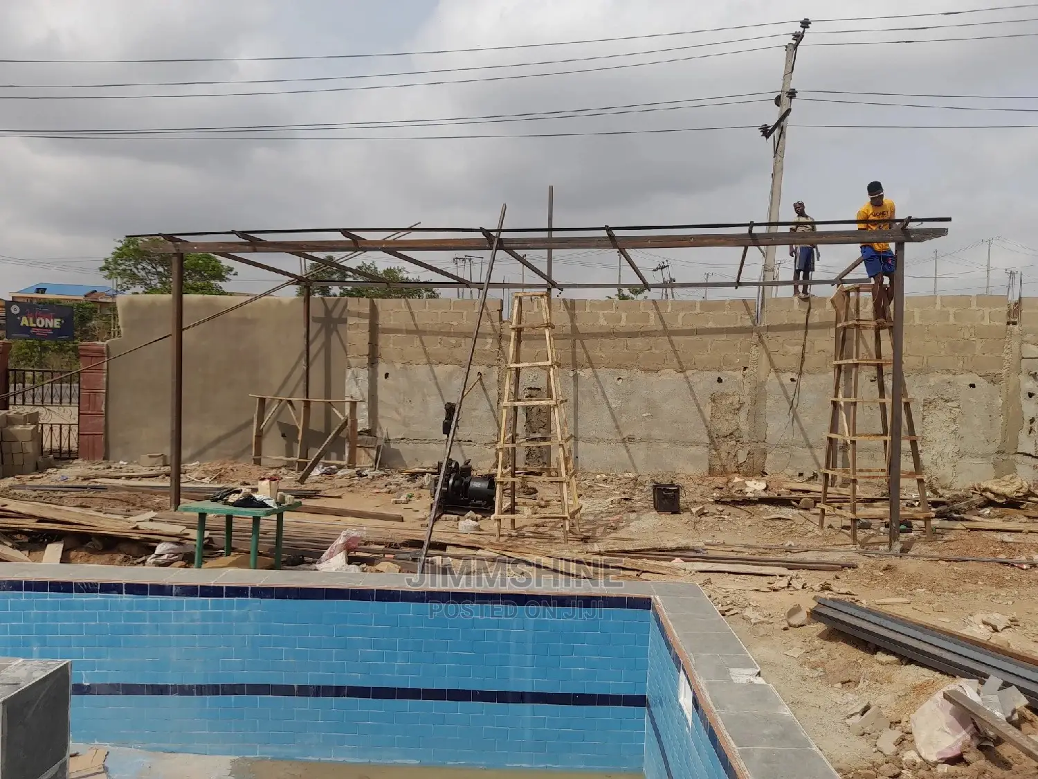 Swimming Pool With Bar