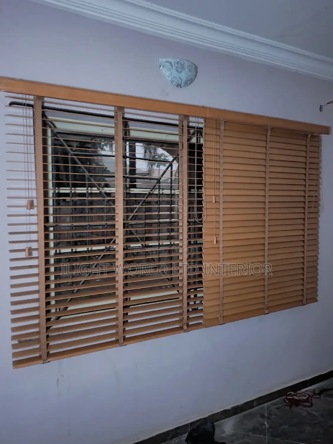 High Quality Wooden Blind