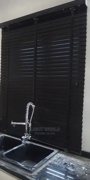 High Quality Wooden Blind