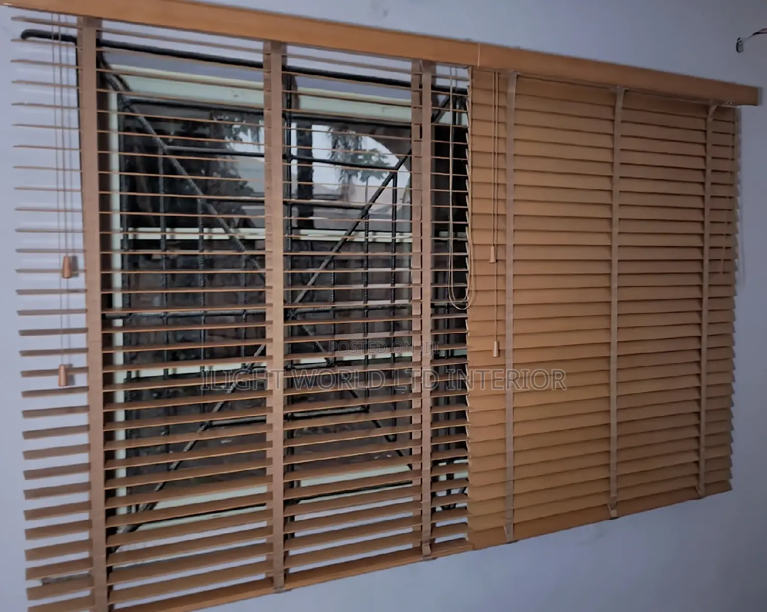 High Quality Wooden Blind