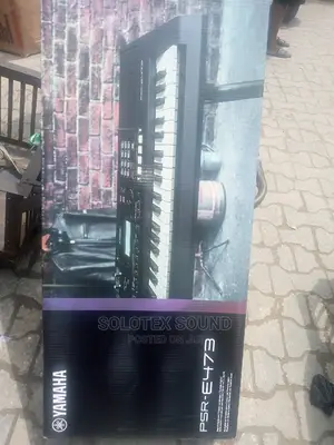 Original Psre473 Yamaha Professional Keyboard