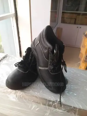 Superior Quality Safety Shoes
