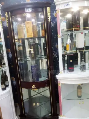 Italian Unique Royal Wine Bar