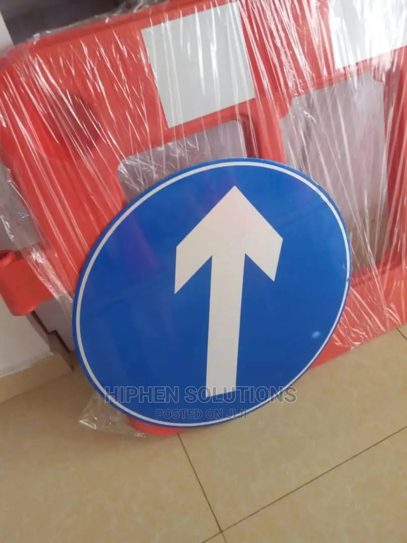 Great Performance One Way Ahead Safety Sign