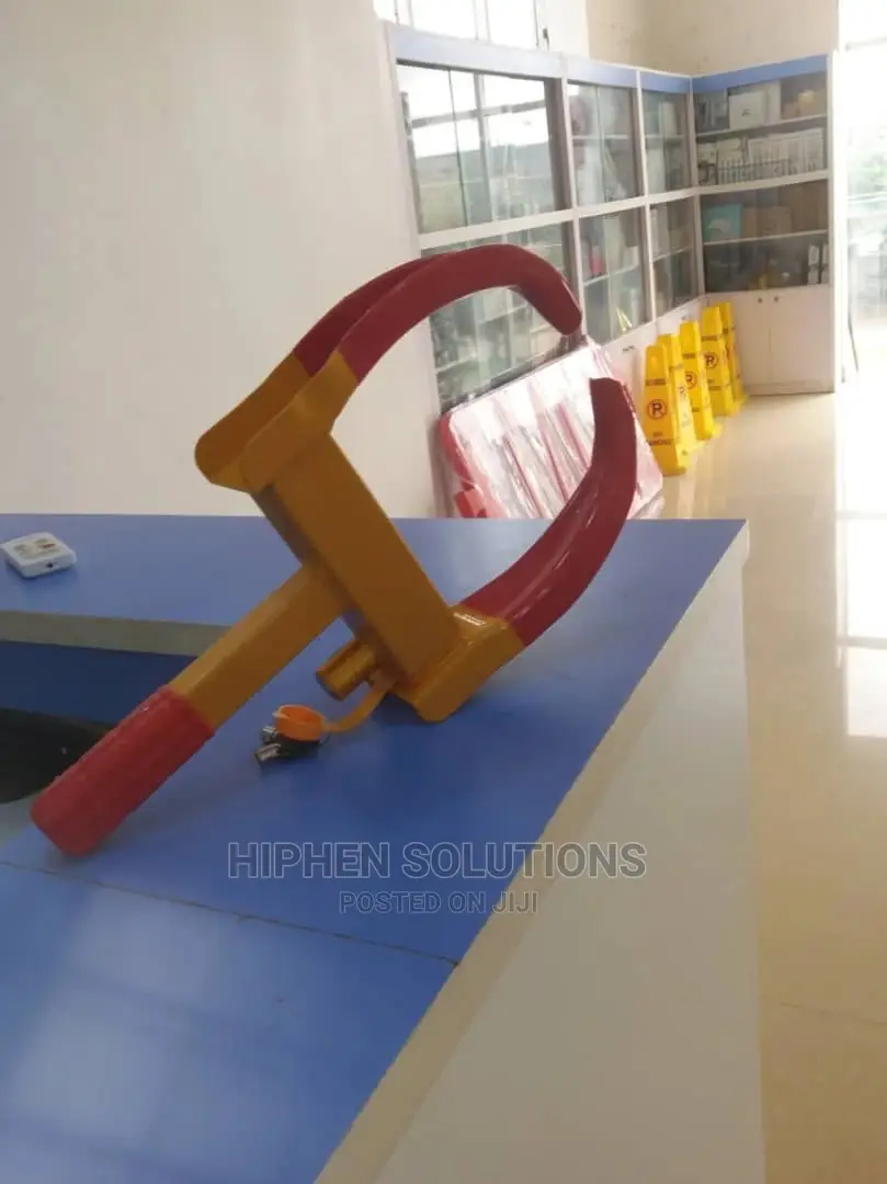 Highly Visible Tire Wheel Clamp