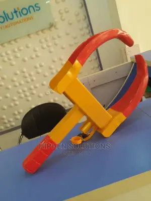 Essential Products Tire Wheel Clamp