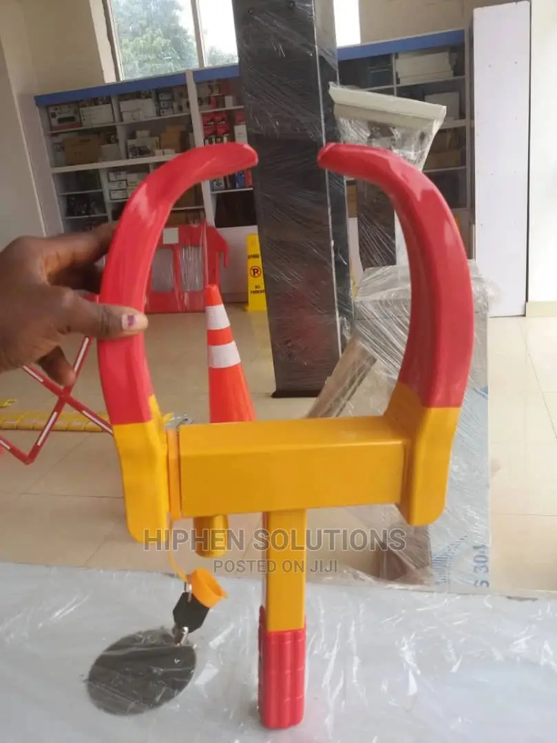 Affordable SAFETY Wheel Clamp