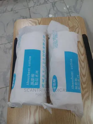 High Quality Cotton Absorbent Gauze Roll Use for Patient