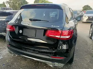 Mercedes-Benz GLC-Class 2016 Black