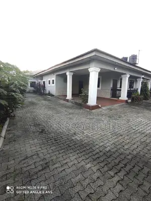 4bdrm Bungalow in Orji Estate Off Ada, Port-Harcourt for sale