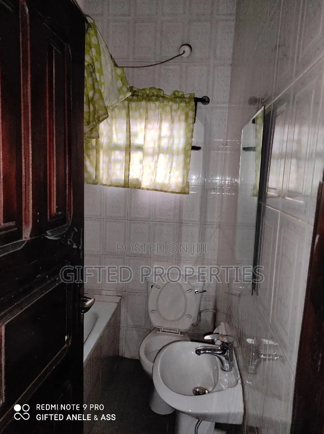 4bdrm Bungalow in Orji Estate Off Ada, Port-Harcourt for sale