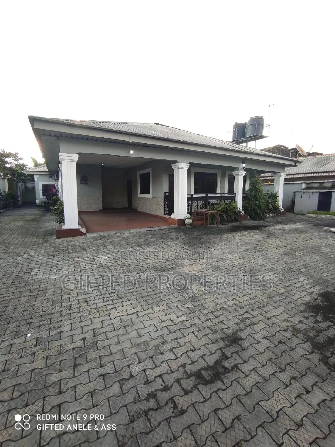 4bdrm Bungalow in Orji Estate Off Ada, Port-Harcourt for sale