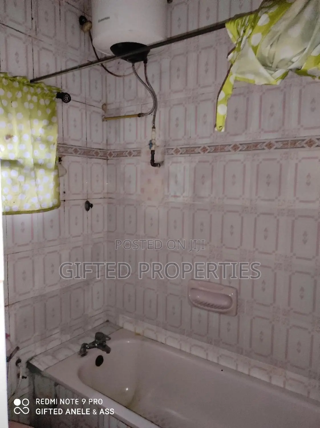 4bdrm Bungalow in Orji Estate Off Ada, Port-Harcourt for sale