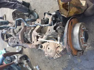 Complete Back Axle Toyota Sequoia Tundra 2010 2012 2014 2017