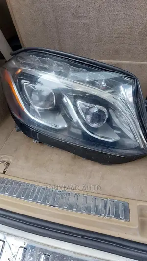 Mercedes-benz Gl450,Gls450,Gl550 Headlights