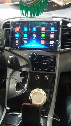Toyota Venza Android/Reverse Camera