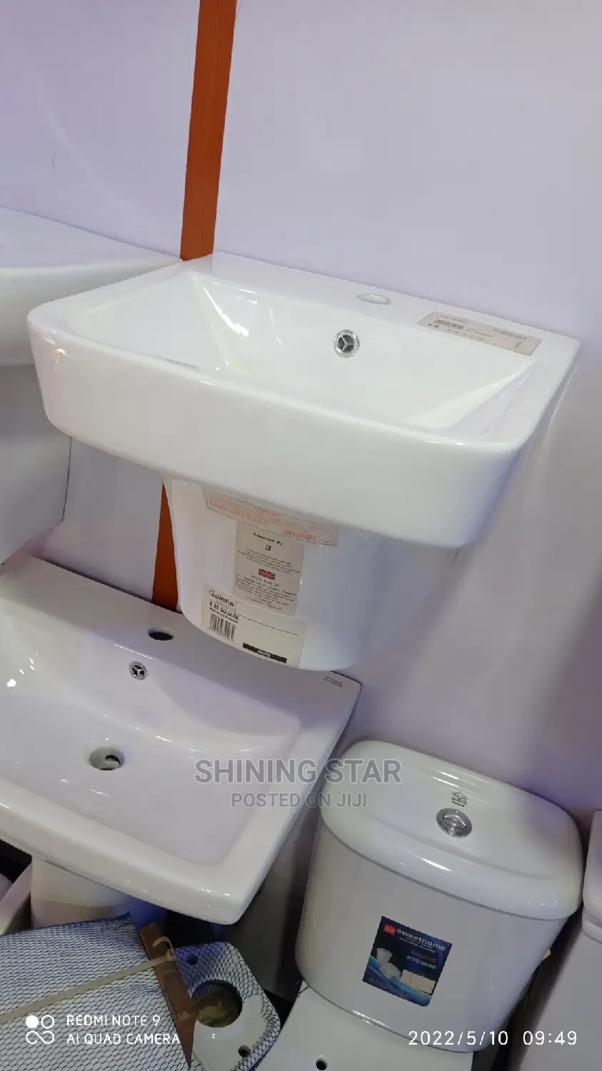 Wall Hung Ceramic Basins